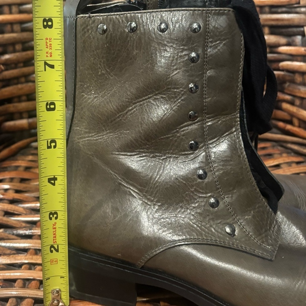 Gabriella Green  Leather Combat Boots in size 38/7.5 Great Condition! - Picture 15 of 16